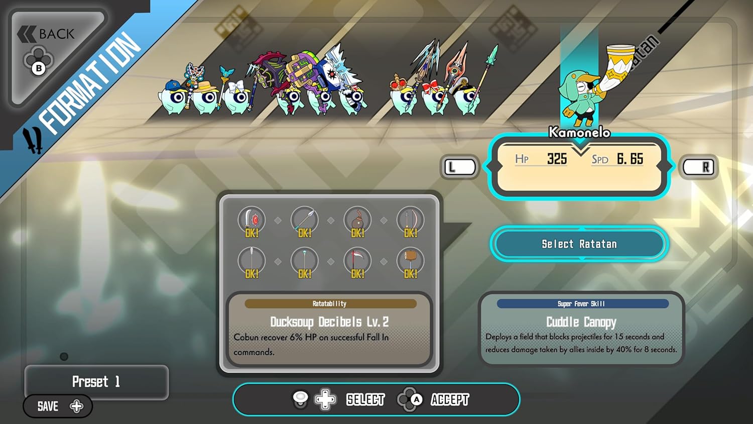 Game interface with character selection and formation screen